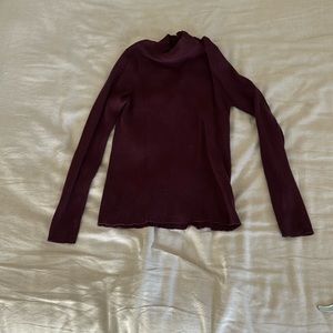 Burgundy turtleneck sweater sz m